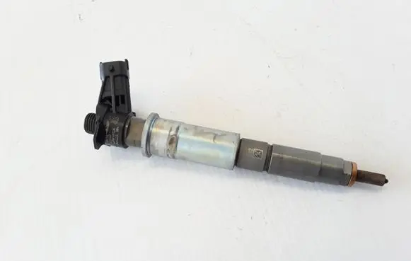Renault Laguna III Fuel injector 0445115084