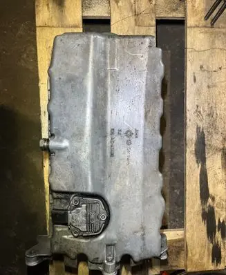 Volkswagen Touran I Oil sump AC43400