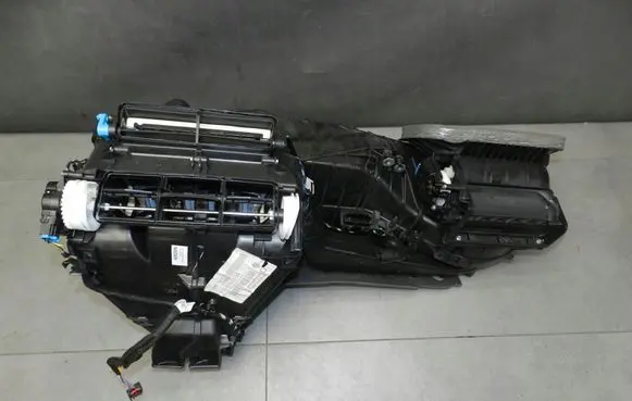 Interior heater climate box assembly