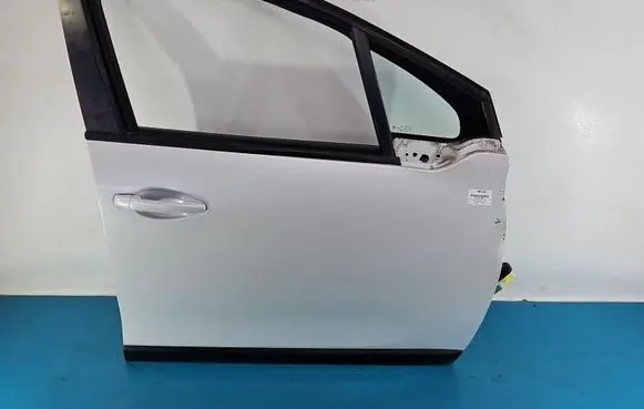 Peugeot 2008 I Front door IMPRK1596446