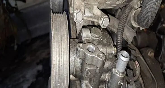 Audi A5 8T 8F Power steering pump 
