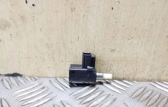 Clutch pedal sensor