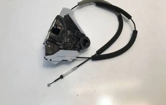 Nissan Qashqai J12 Front door lock 805016UE0A