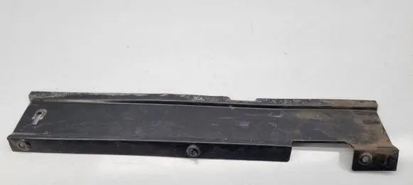 Front sill trim cover