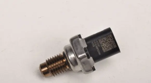 Volvo XC60 Fuel pressure sensor 31478397