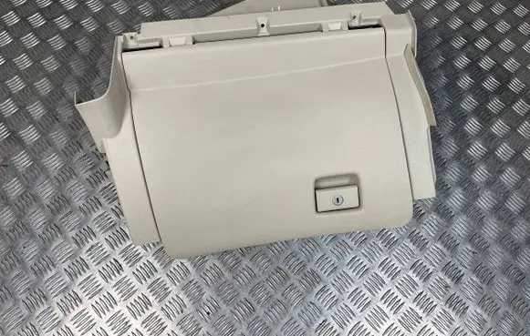 Nissan Murano Z52 Glove box 681025AA0A 681S15AA0A