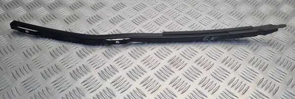 Volkswagen PASSAT B6 Rear door windshield rail 3C9839065A