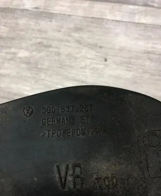 Volkswagen PASSAT B8 Front door check strap stopper 3G0837267