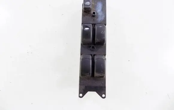 Mitsubishi Pajero Electric window control switch mr445652