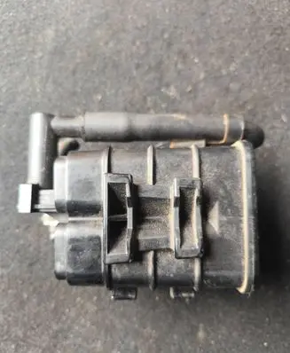 Mitsubishi Space Star Active carbon filter fuel vapour canister 