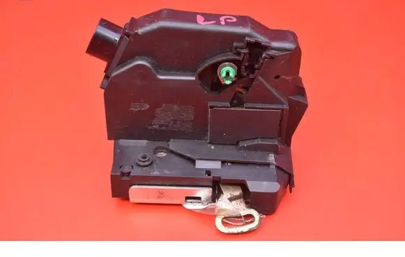 AC 428 Front door lock