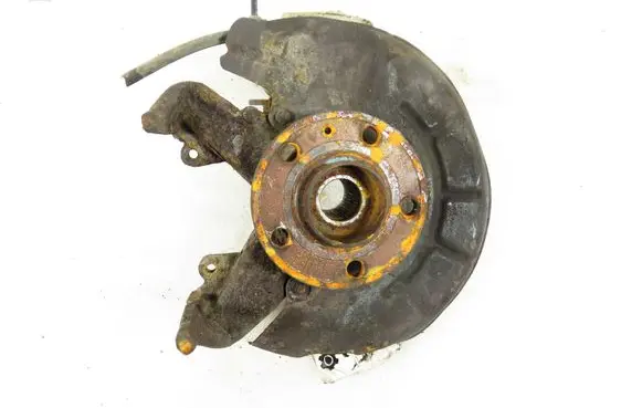 Skoda Fabia Mk1 (6Y) Front wheel hub spindle knuckle