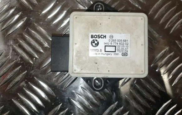 BMW 5 E60 E61 ESP acceleration yaw rate sensor 6774602