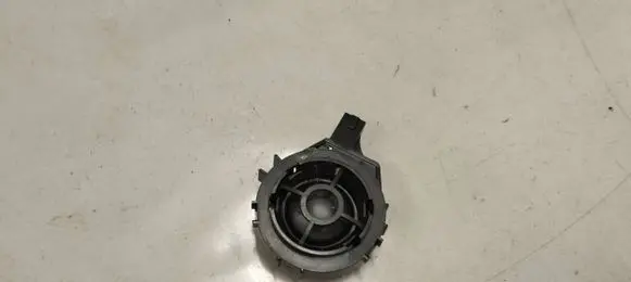 Audi A1 High frequency speaker in the rear doors 83a035399a