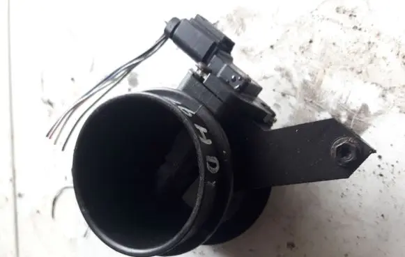Ford Focus Mass air flow meter 7M519A673