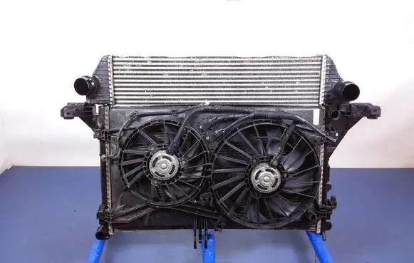 Renault Master III Coolant radiator 214106091R