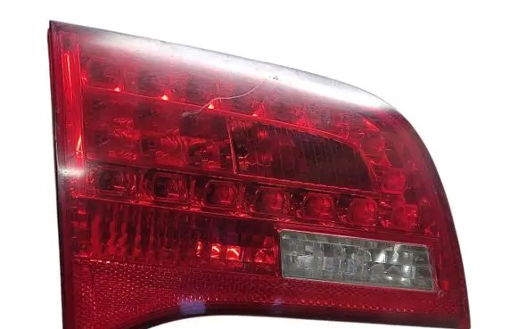 Audi A6 Allroad C6 Tailgate rear/tail lights 89317059 043331