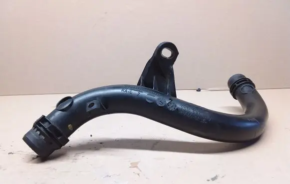 Audi A5 Sportback 8TA Engine coolant pipe/hose 04L121071H