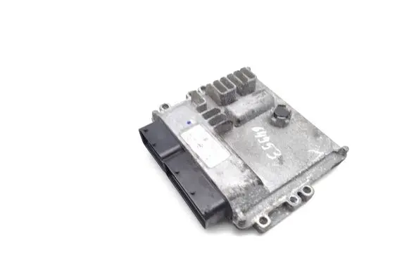 SsangYong Korando Engine control unit/module 6725400432 28651358 E2410R041416