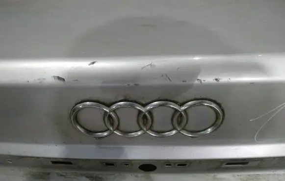 Audi A4 S4 B5 8D Manufacturer badge logo/emblem 