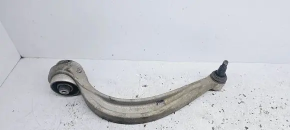 Audi Q7 4M Front lower control arm/wishbone 4M0407696C