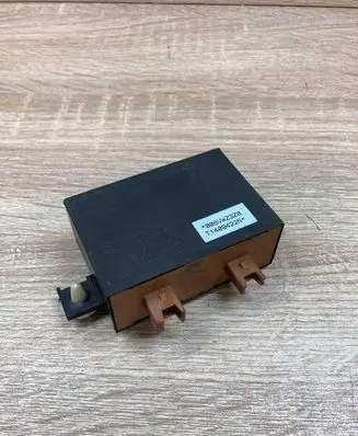 Volkswagen Polo II 86C 2F Immobilizer control unit/module 1H0953257BB