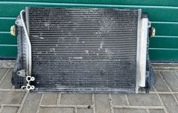 Volkswagen PASSAT CC Radiator set 3C0145805R 3C0820411B 1K0121207BC