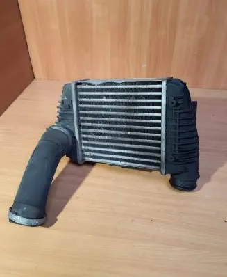 Audi A6 S6 C6 4F Intercooler radiator 4F0145806T