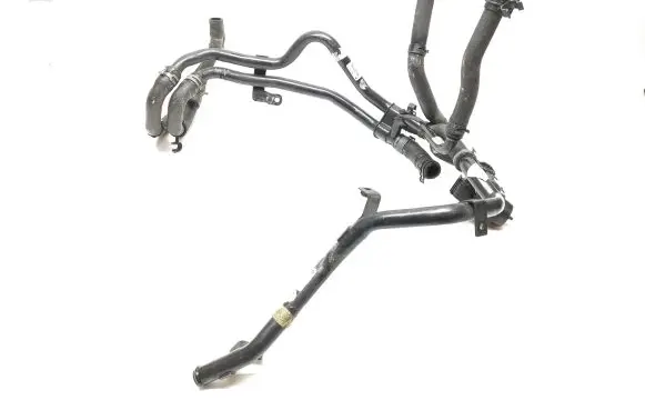 Volkswagen Touareg II Engine coolant pipe/hose 7P0121070B AF23001400