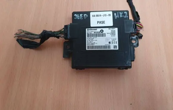 Jeep Cherokee Tailgate/trunk control unit/module 526923087A A2C87409203 P68240158AC