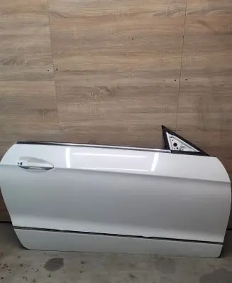Mercedes-Benz E A207 Door (2 Door Coupe) 