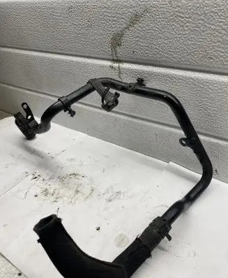 Audi A6 S6 C6 4F Engine coolant pipe/hose 059131507AC
