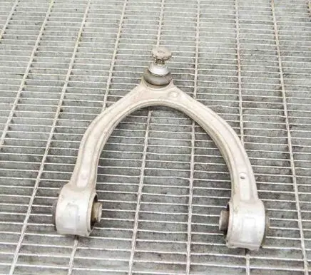 Mercedes-Benz C W205 Front upper control arm/wishbone 