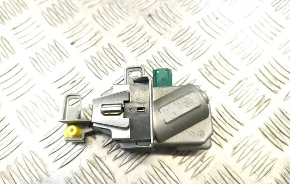 Volvo S60 Steering wheel lock P31280656 T101EF227