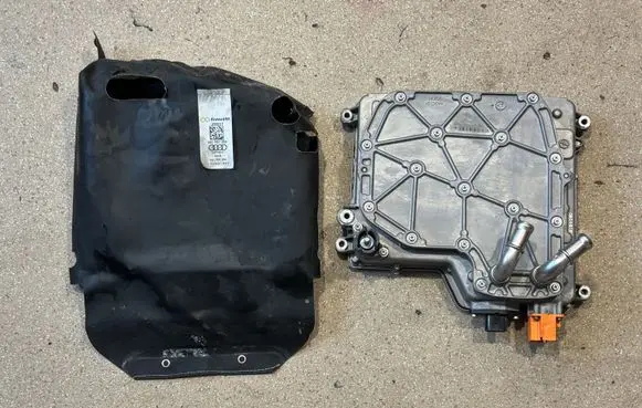 Audi e-tron Voltage converter inverter 4KE907171B 4KE907393