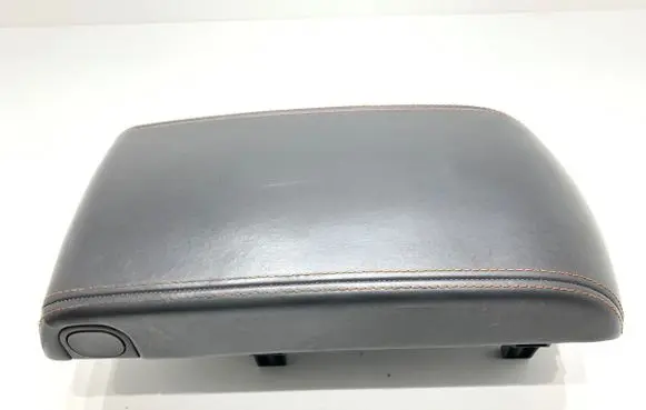Peugeot 508 Armrest A1052902