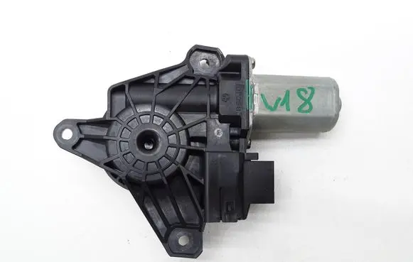 Rear door window regulator with motor
