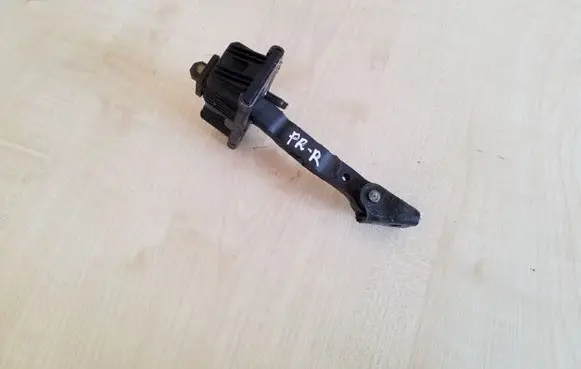 Toyota Avensis T250 Front door check strap stopper