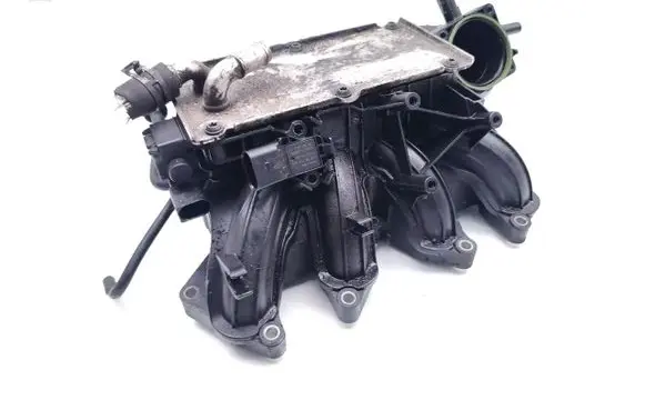 Skoda Fabia Mk2 (5J) Intake manifold 03F129711H 03G906051D 261230267