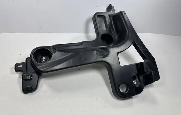 Renault Talisman Rear bumper mounting bracket 850416489R