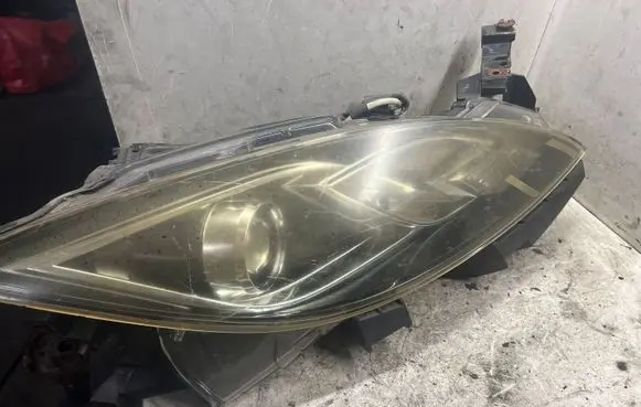 Mazda 6 Headlight/headlamp