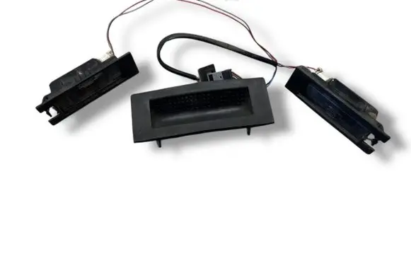 Opel Zafira B Number plate light
