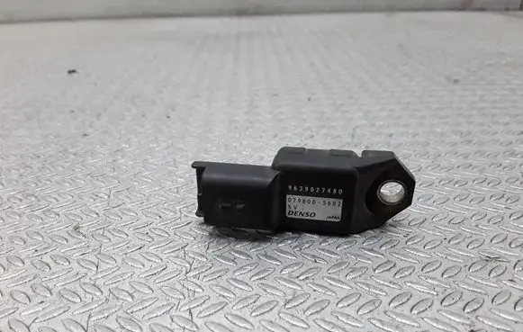 Ford Focus Air pressure sensor 9639027480 0798005602