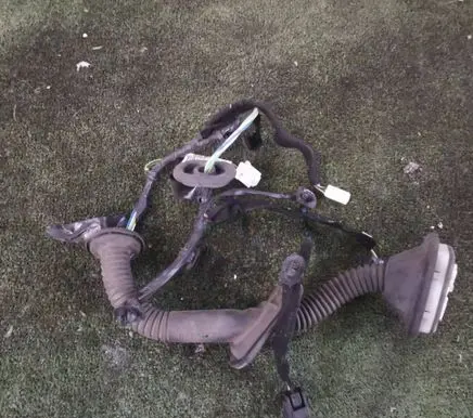 Dacia Logan II Front door wiring loom/harness boot 241249043R