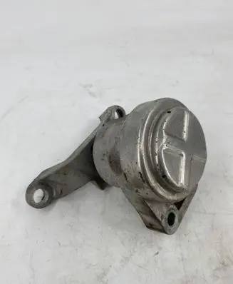 Ford Galaxy Engine mount bracket 5951