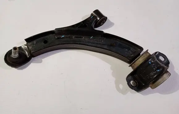Ford Mustang V Front lower control arm/wishbone CR333A053AC