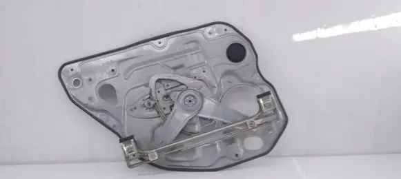 Volvo XC70 Rear window lifting mechanism without motor 983042102