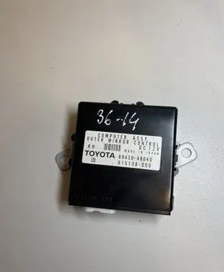 Lexus RX 450H Wing mirror control module 8943048040