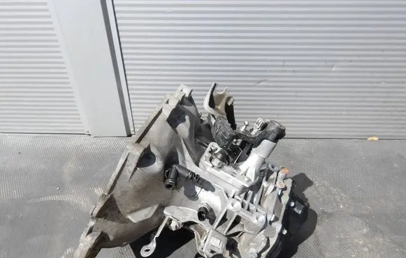 Opel Astra K Manual 5 speed gearbox A16289775A5WW394