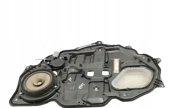 Mazda 2 Front window lifting mechanism without motor 